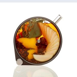 Crucial Detail Porthole Infusion Vessel